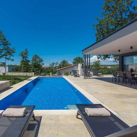 Botanica Comfortable Vacation Villa *